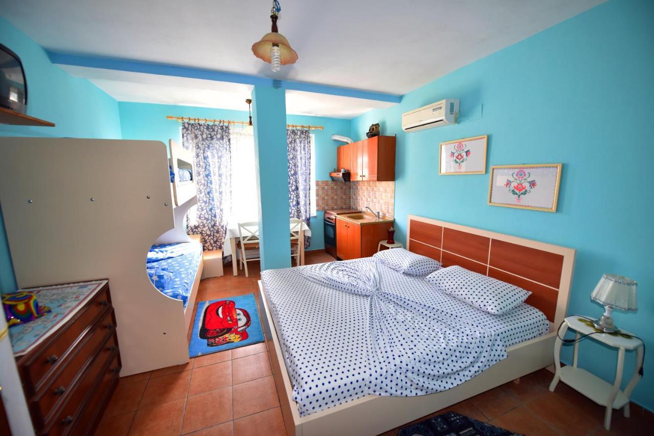שקודר Lovely Apartment W/ Ac + Bath. + Kitchen + Parking And Garden מראה חיצוני תמונה